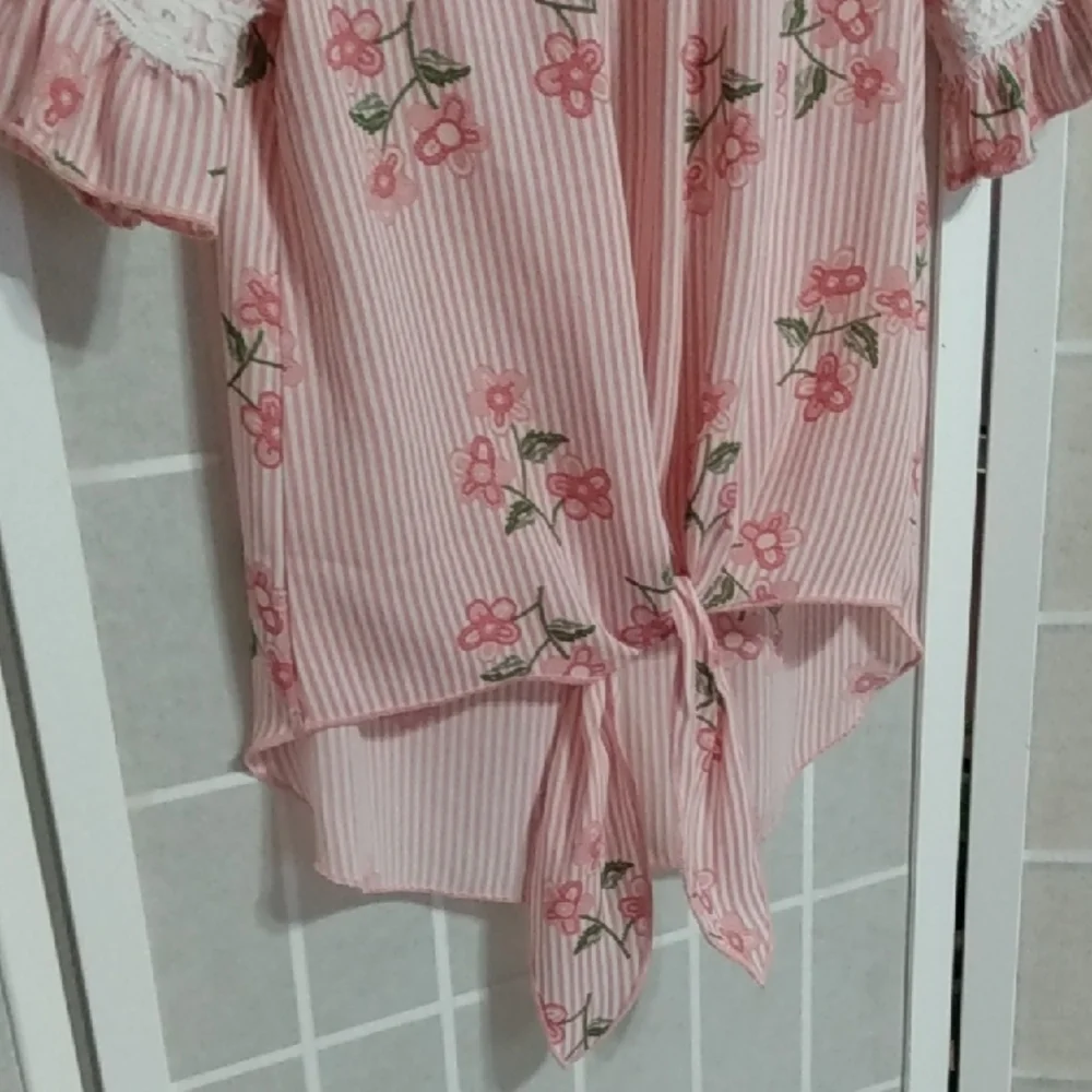 Lily Bleu Girls Pink‎ Stripe Floral Tie Front Top Size L 14